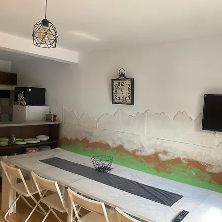 דירה Le Fleuri Ensoleille De Guzet Ustou